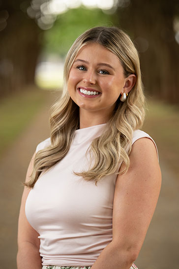 Anna Kate Ainsworth, LSUS Staff Profile