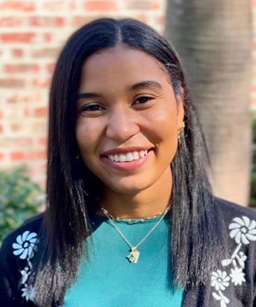Ariel Wells LSUS Staff Profile
